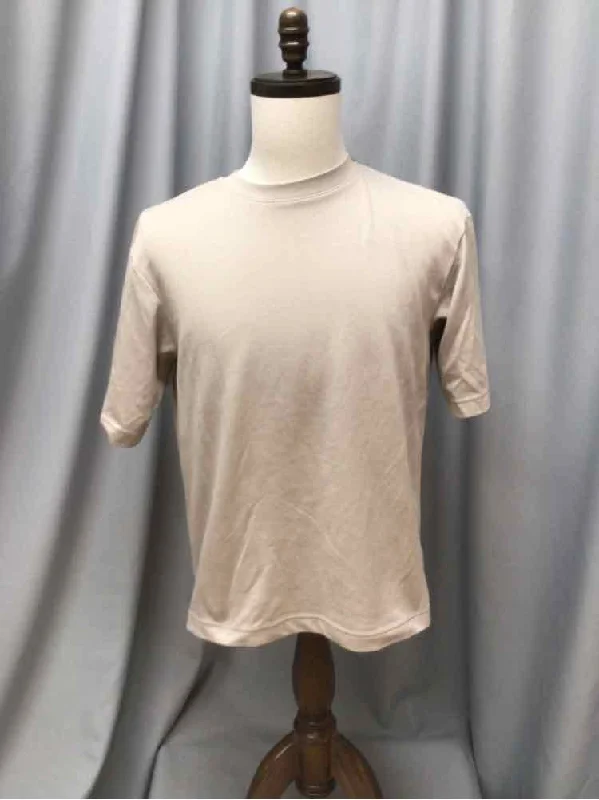 SIZE MEDIUM UNIQLO Men's SHIRTS Casual Men's Japanese 