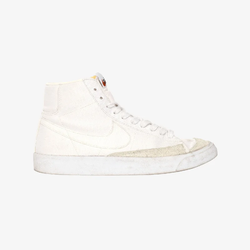 Blazer High Top Classic Men's Pin