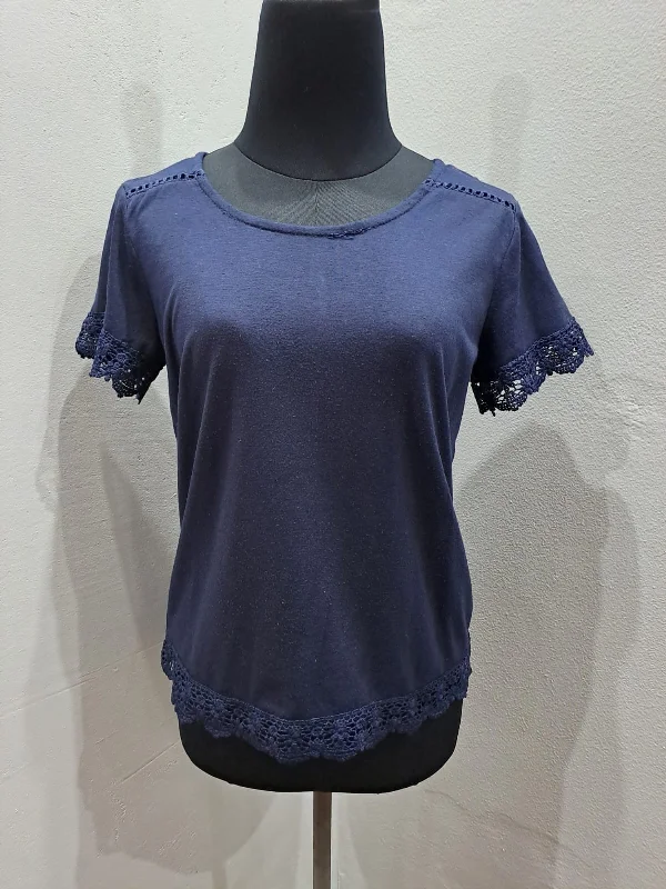 Lace Detail Top (Small) Monochromatic All