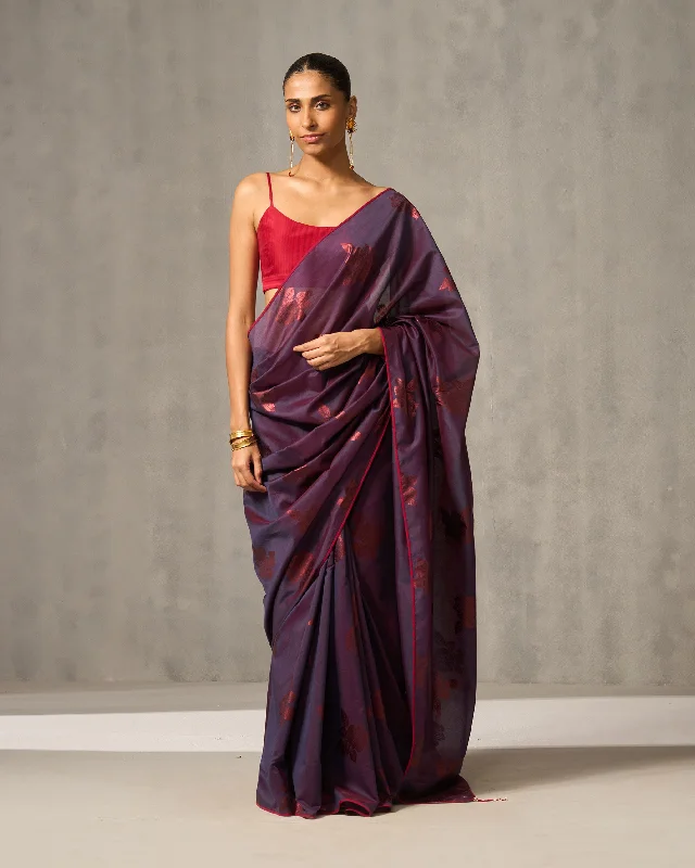 Rose Rush Sari - Purple & Foil Print Refined Men's Classic 